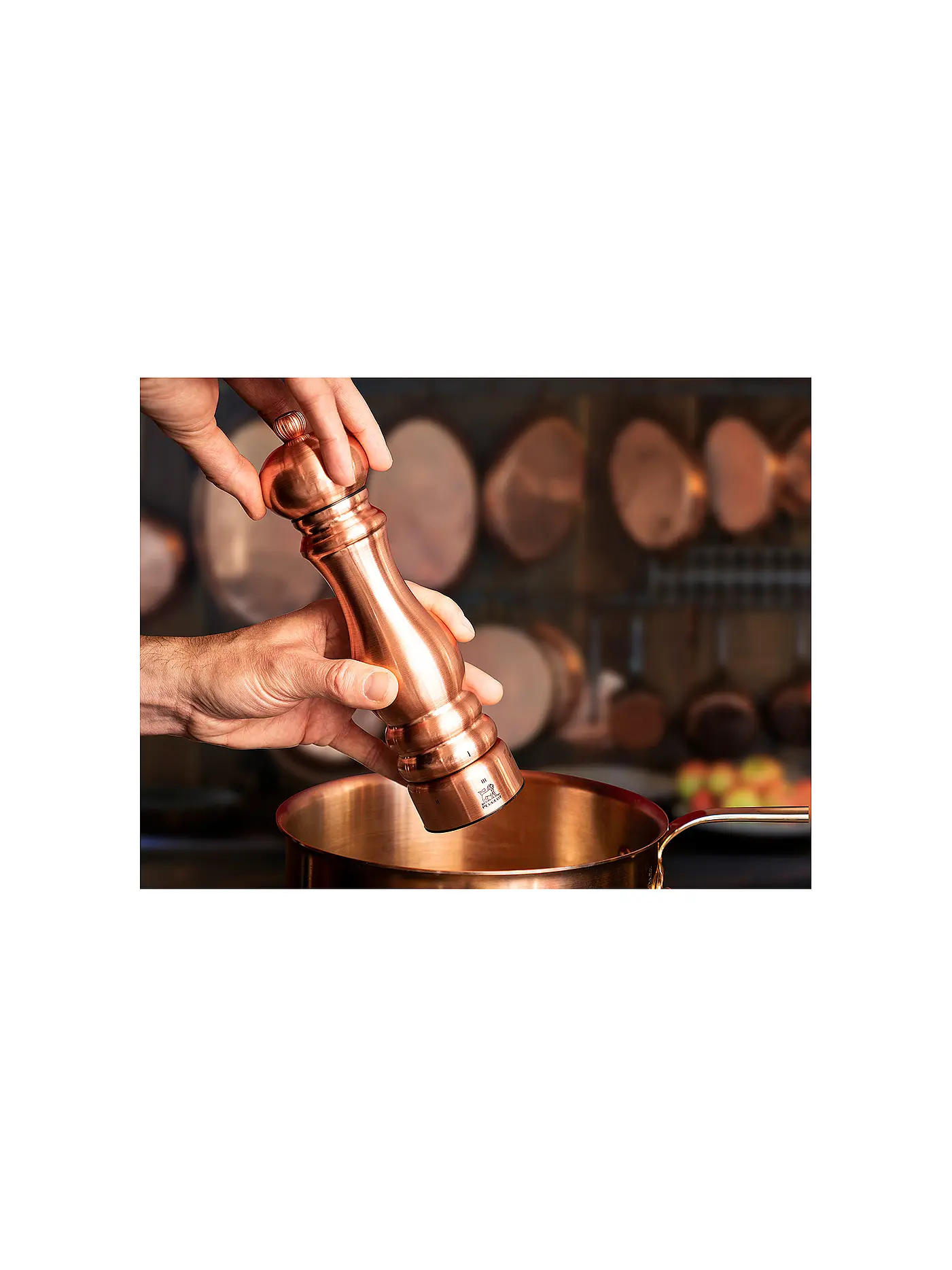PEUGEOT | Manuelle Pfeffermühle aus Edelstahl Paris Chef  verkupfert u'Select 22 cm | 